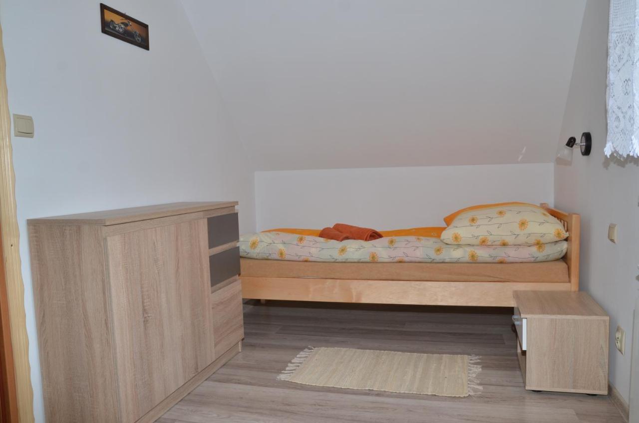 Agroturystyka Domek U Barbary Lesko Exterior foto